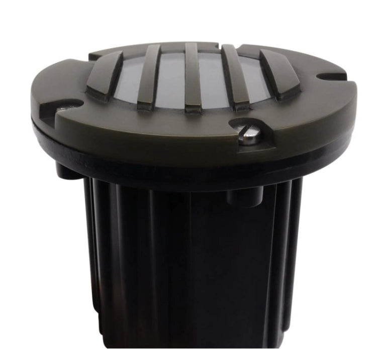 CLS IGL17B louvered solid brass well light in bronze